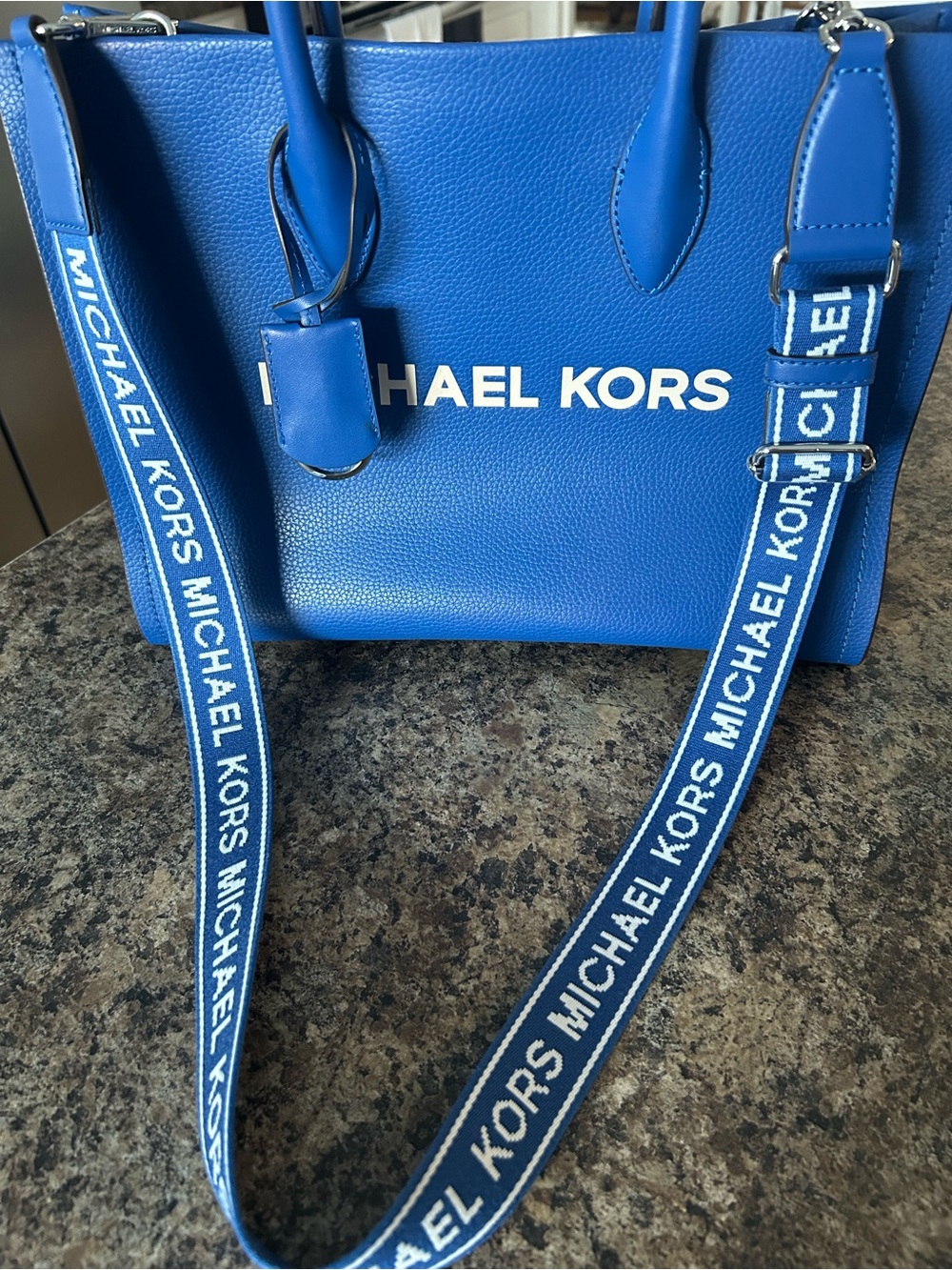 Michael Kors Mirella medium Bag in Bright Blue